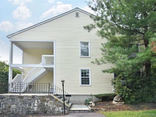 352 Carroll Close , Tarrytown, NY 10591