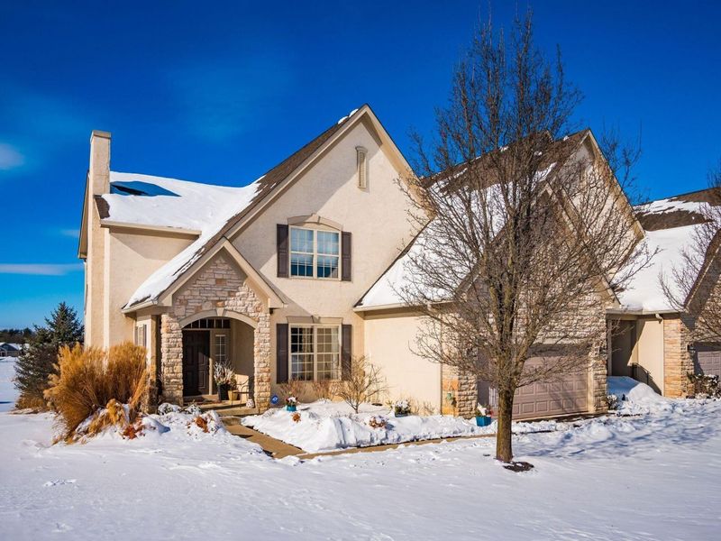 6688 Knoll View Court, Powell, OH 43065 Photo 2