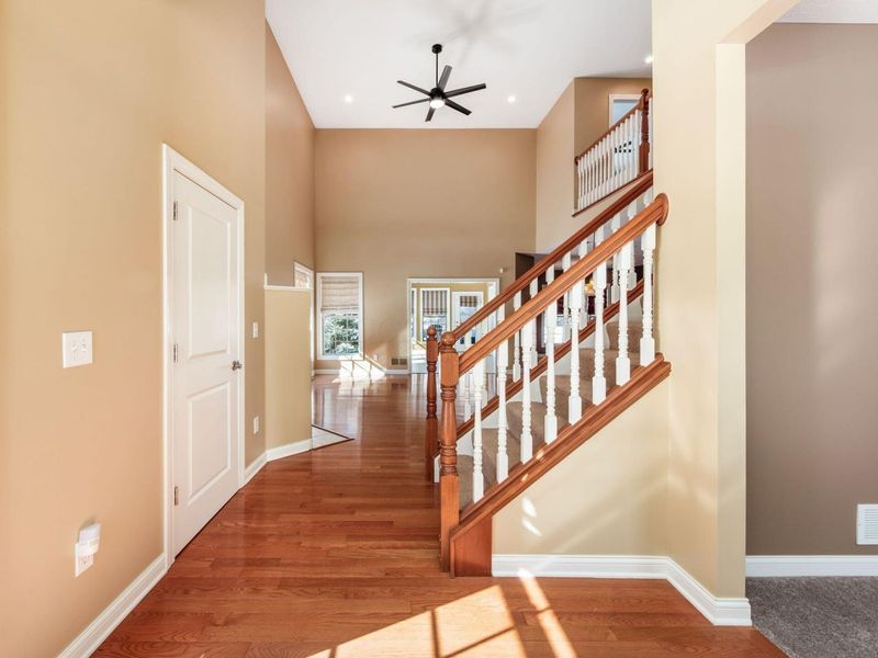 6688 Knoll View Court, Powell, OH 43065 Photo 5