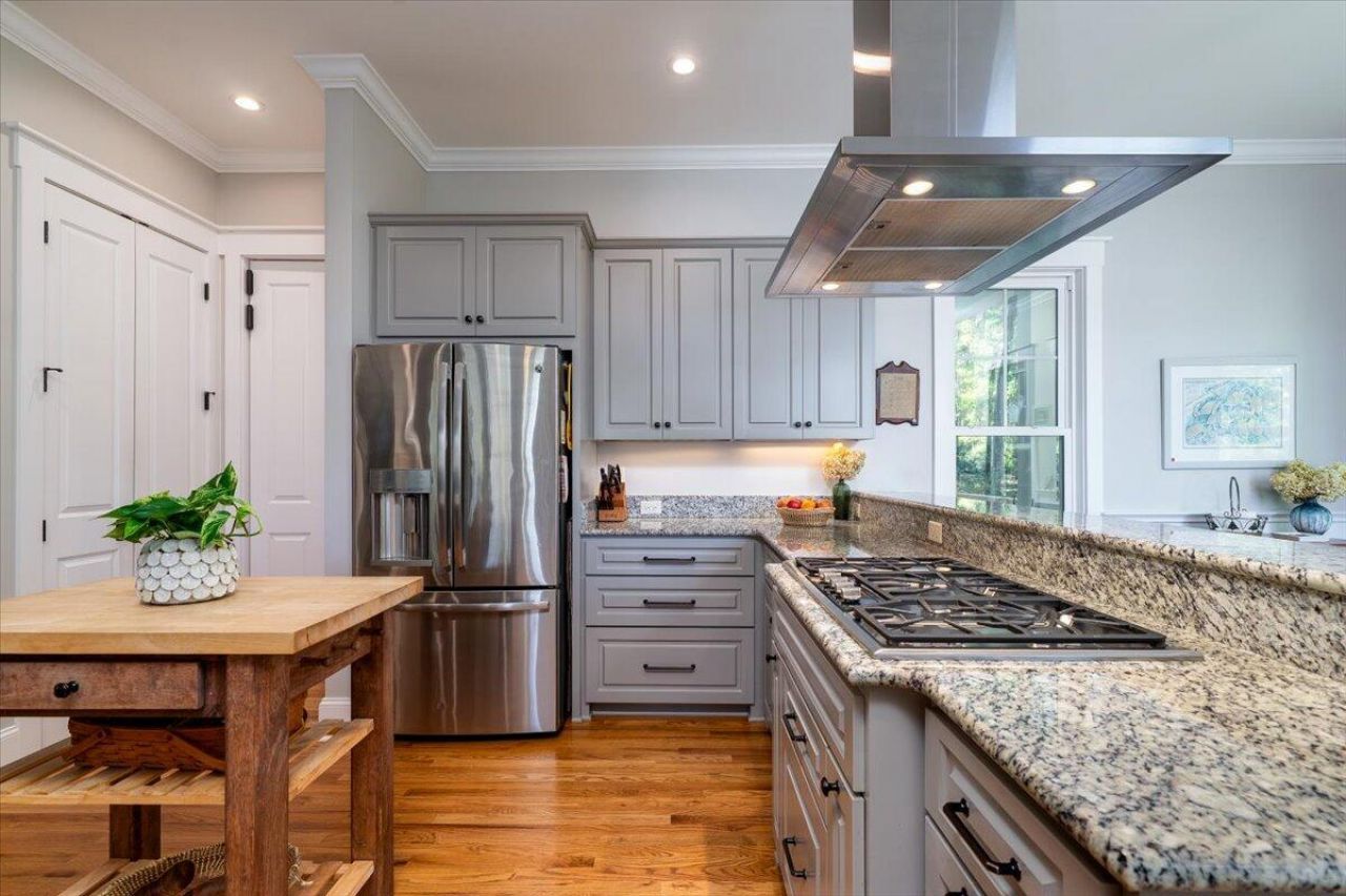 8374 Chisolm Plantation Road Photo 18