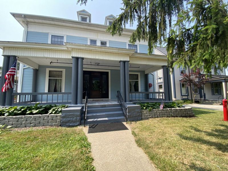 1215 E High Street, Springfield, OH 45505 Photo 2