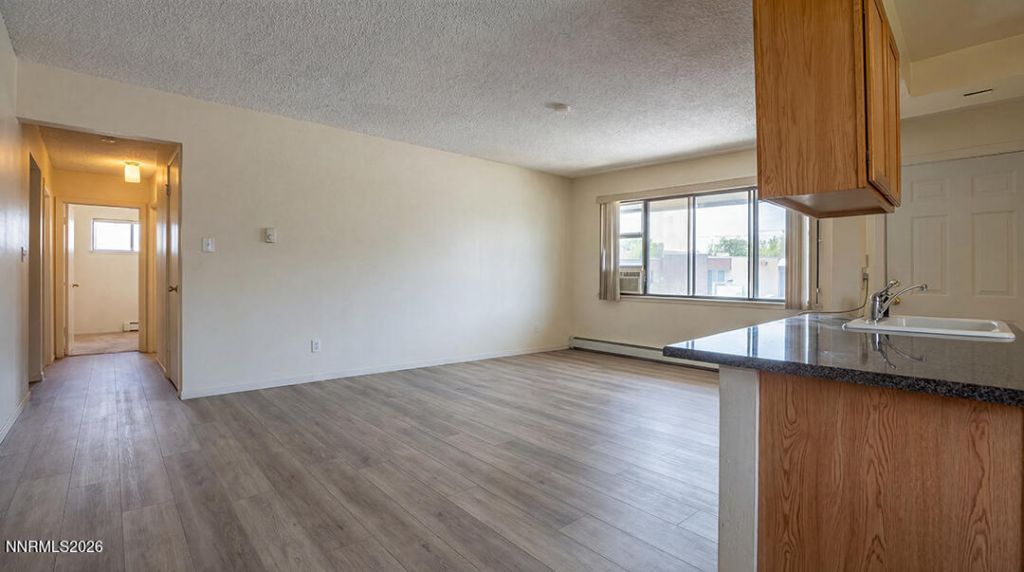 800 Jamaica Avenue, Unit APT 4, Reno, NV 89502 Photo
