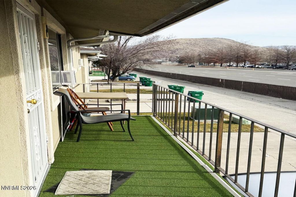 800 Jamaica Avenue, Unit APT 4, Reno, NV 89502 Photo