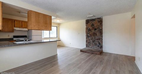 800 Jamaica Avenue, Unit APT 4, Reno, NV 89502 Photo