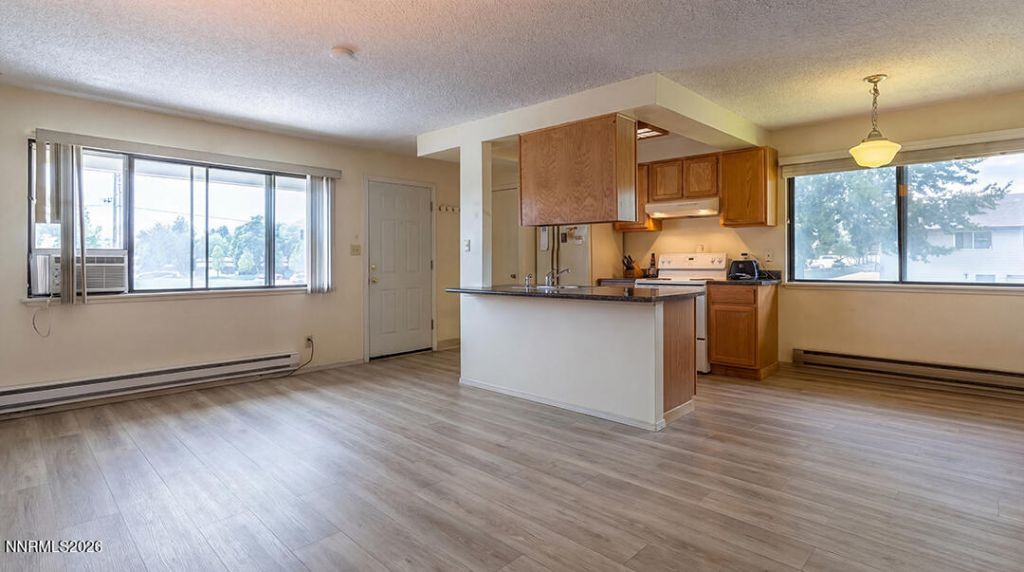 800 Jamaica Avenue, Unit APT 4, Reno, NV 89502 Photo