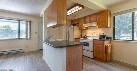 800 Jamaica Avenue, Unit APT 4, Reno, NV 89502 Photo