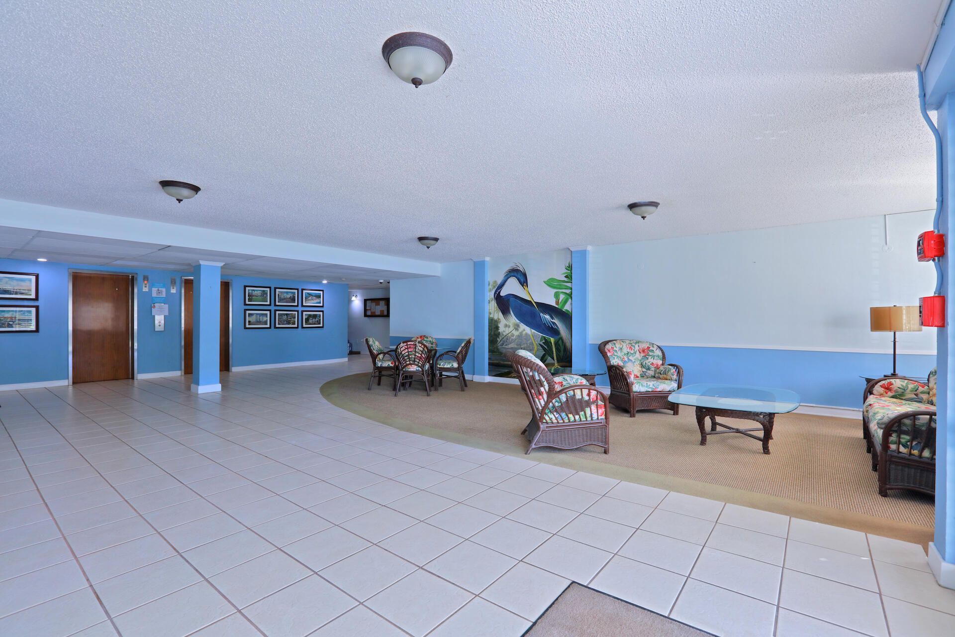 1516 S Lakeside Drive, Unit 318, Lake Worth Beach, FL 33460 Photo