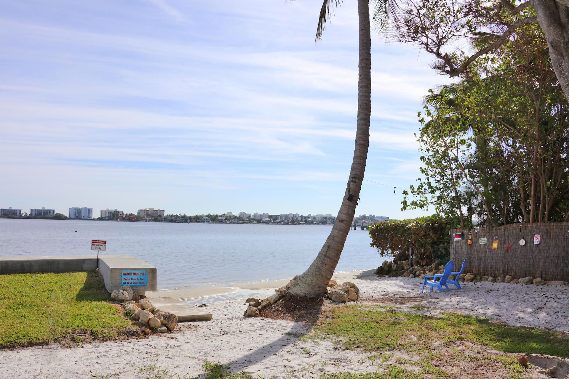 1516 S Lakeside Drive, Unit 318, Lake Worth Beach, FL 33460 Photo
