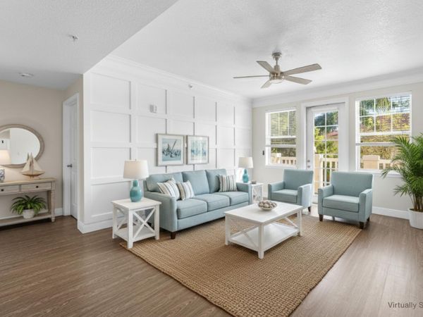 276 Murcia Drive, Unit 301, Jupiter, FL 33458