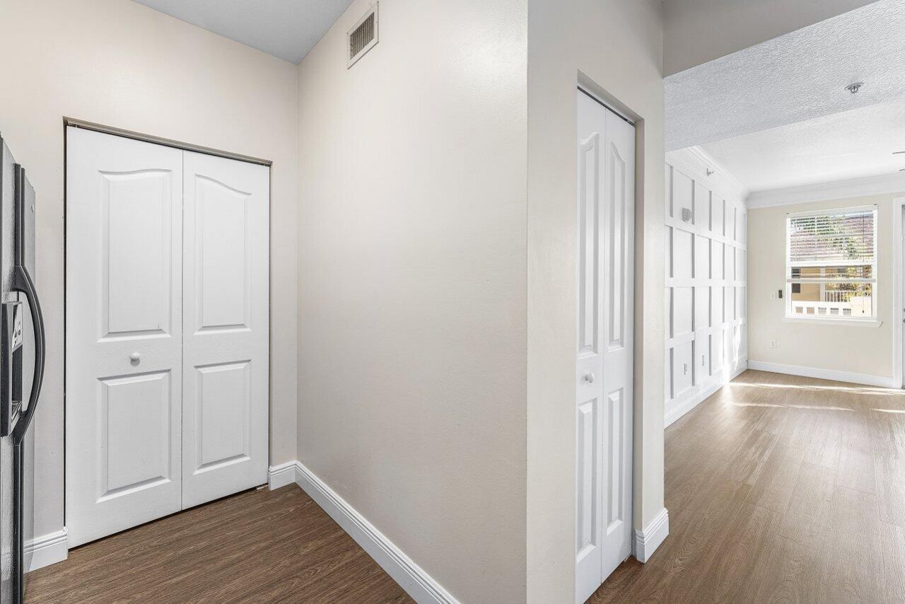 276 Murcia Drive, Unit 301, Jupiter, FL 33458 Photo