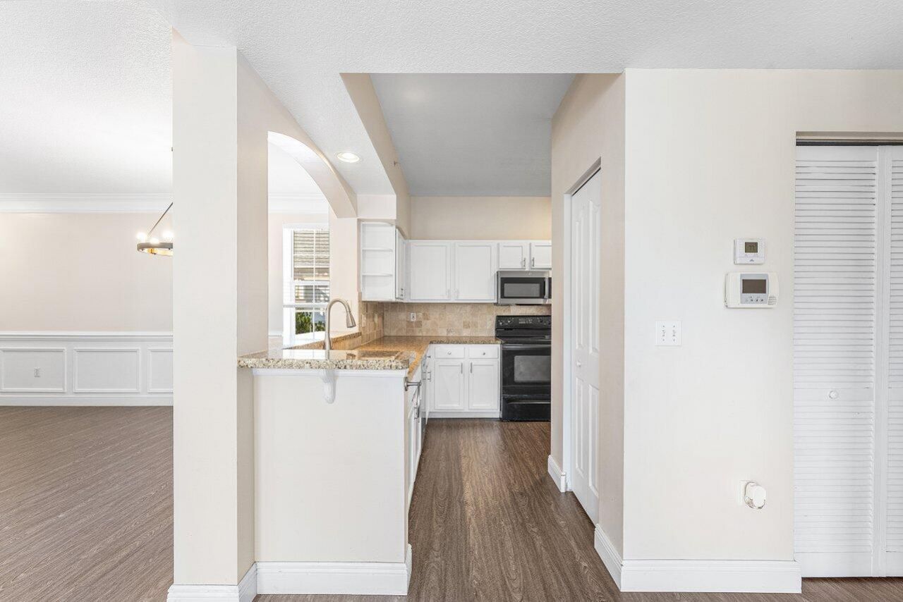 276 Murcia Drive, Unit 301, Jupiter, FL 33458 Photo