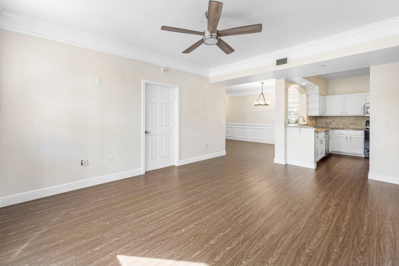 276 Murcia Drive, Unit 301, Jupiter, FL 33458 Photo