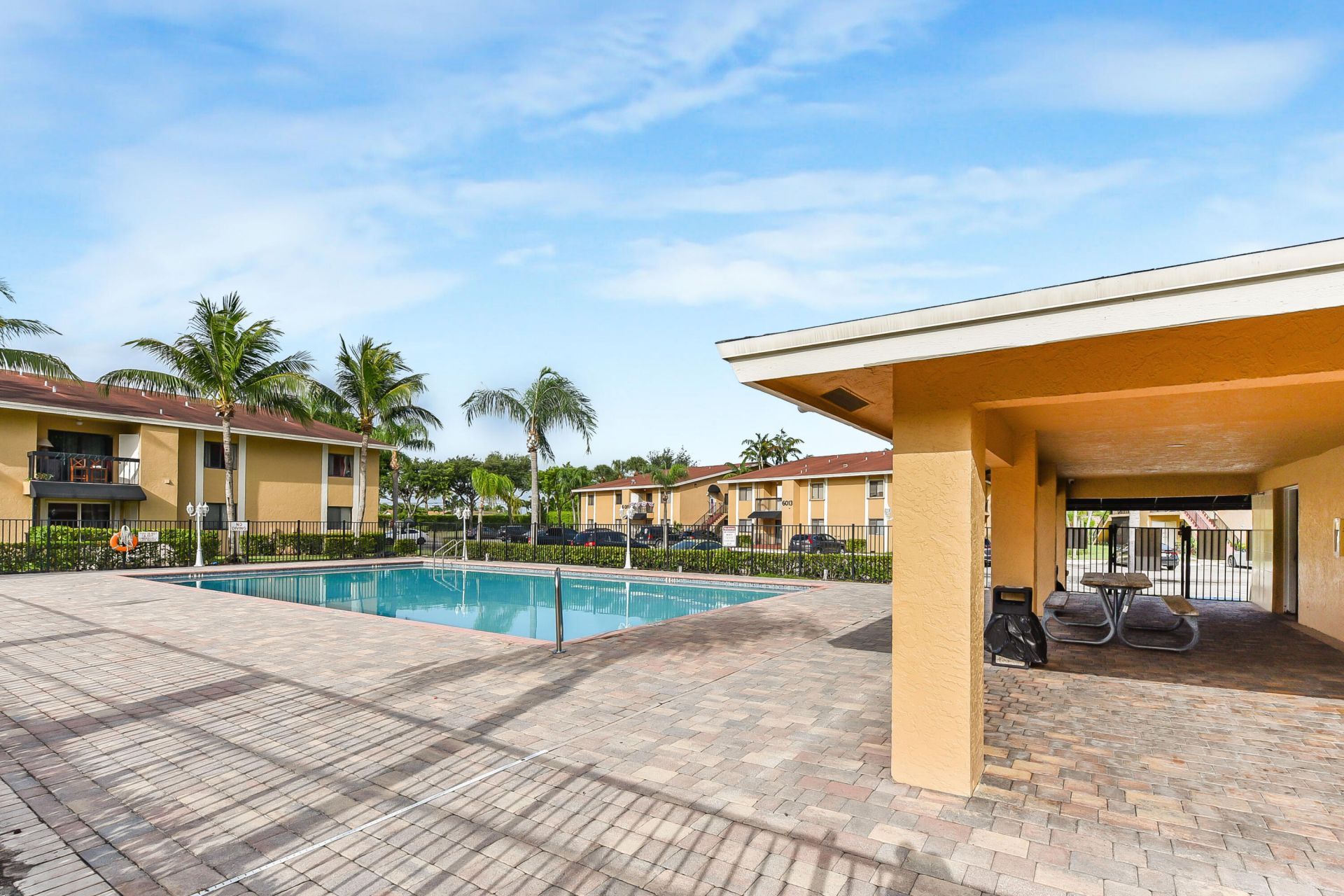 6053 10th 140 Avenue N, Unit 140, Greenacres, FL 33463 Photo