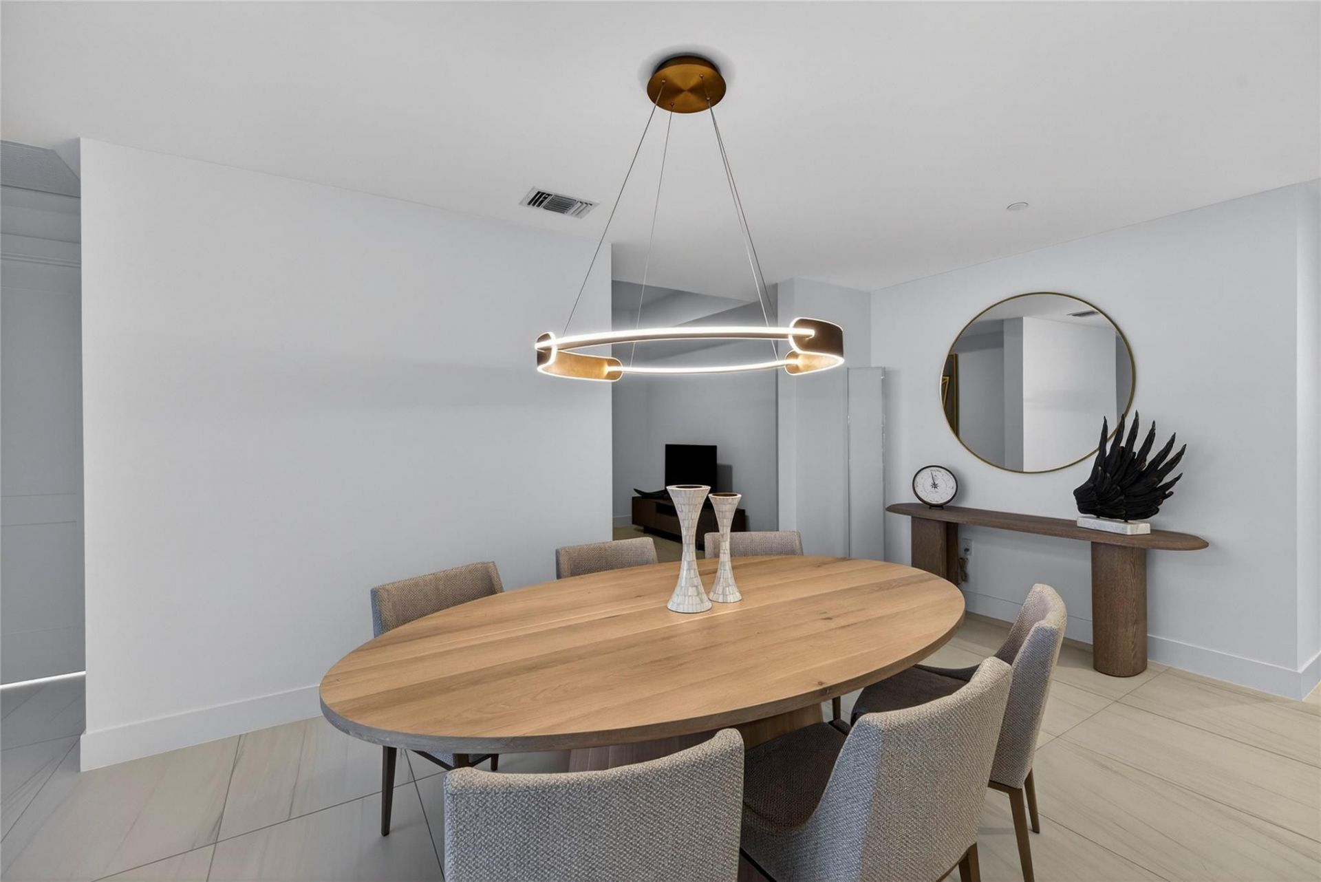 153 N Seabreeze, Unit 1901-S, Fort Lauderdale, FL 33304 Photo