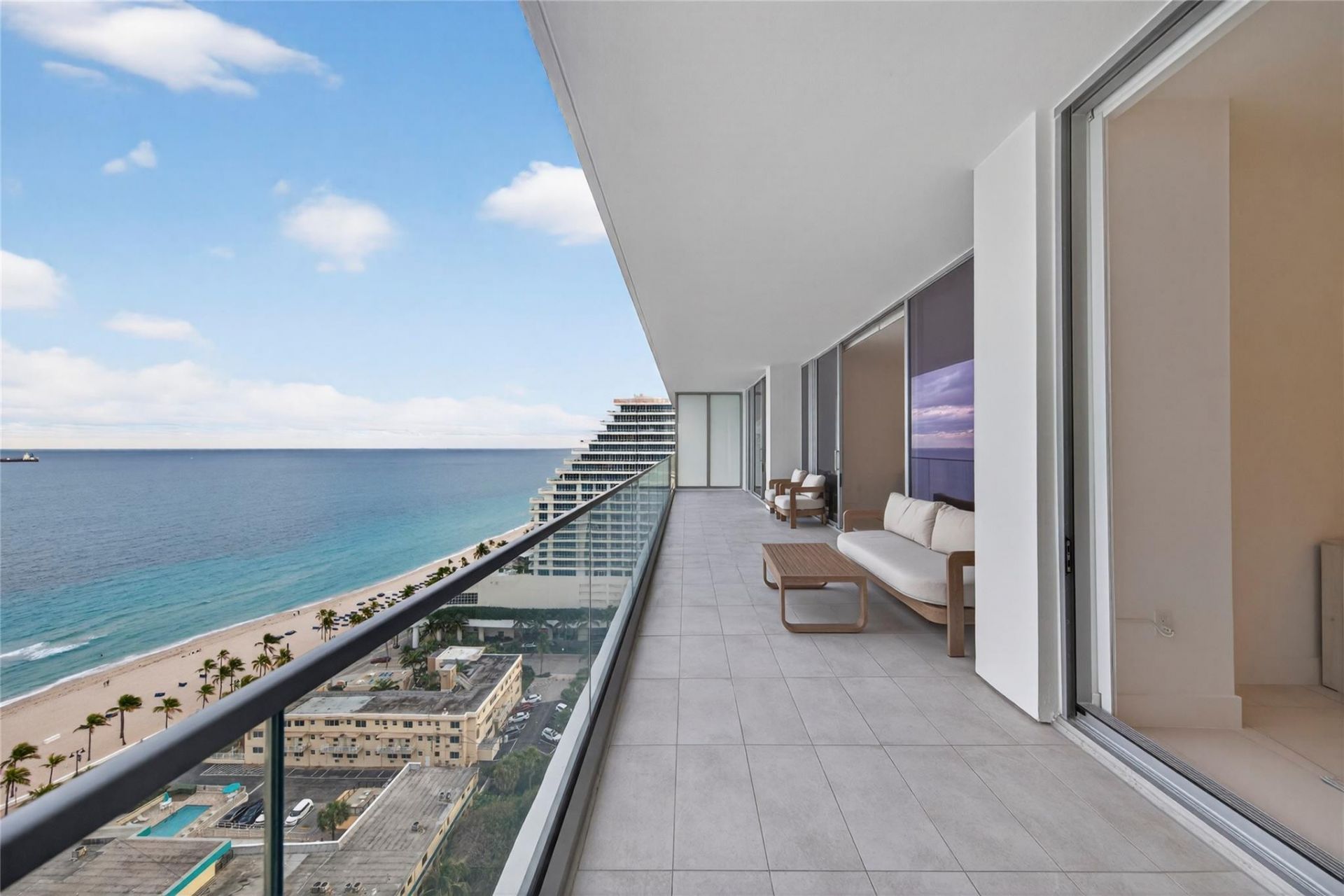 153 N Seabreeze, Unit 1901-S, Fort Lauderdale, FL 33304 Photo