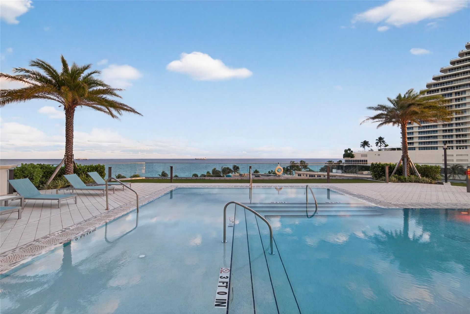 153 N Seabreeze, Unit 1901-S, Fort Lauderdale, FL 33304 Photo