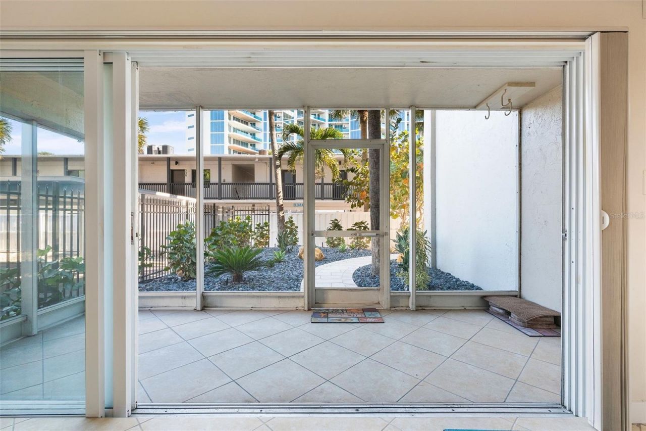 800 Benjamin Franklin Drive, Unit 110, Sarasota, FL 34236 Photo