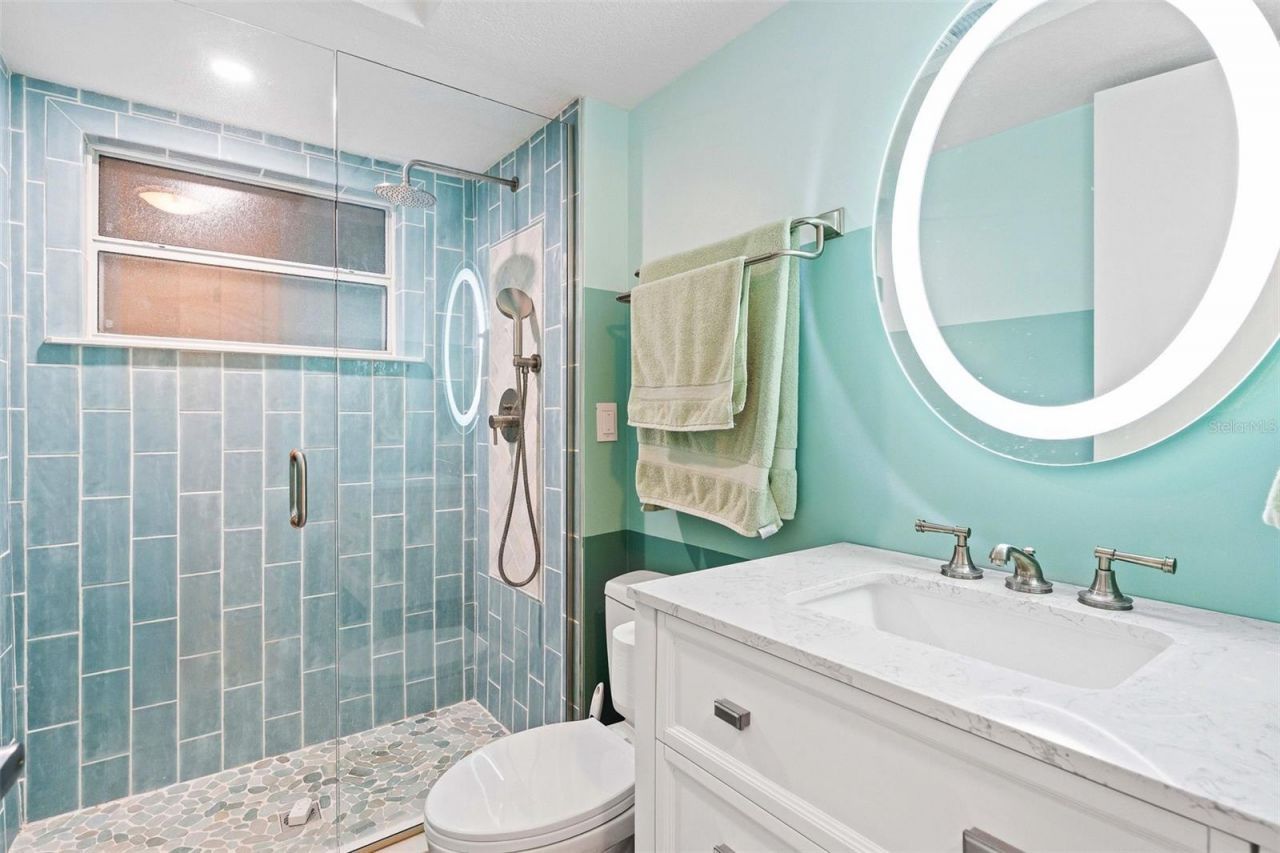 800 Benjamin Franklin Drive, Unit 110, Sarasota, FL 34236 Photo
