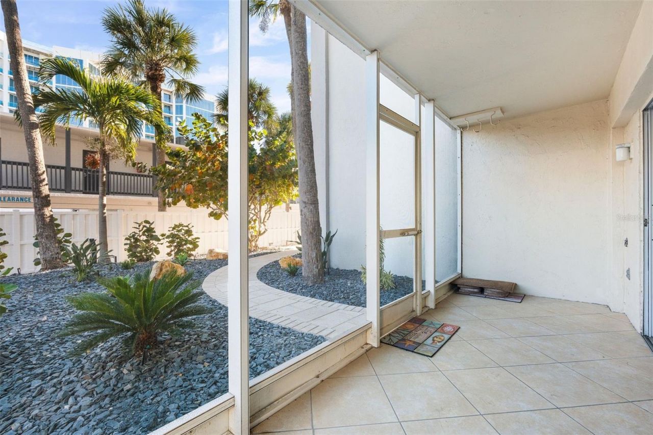 800 Benjamin Franklin Drive, Unit 110, Sarasota, FL 34236 Photo