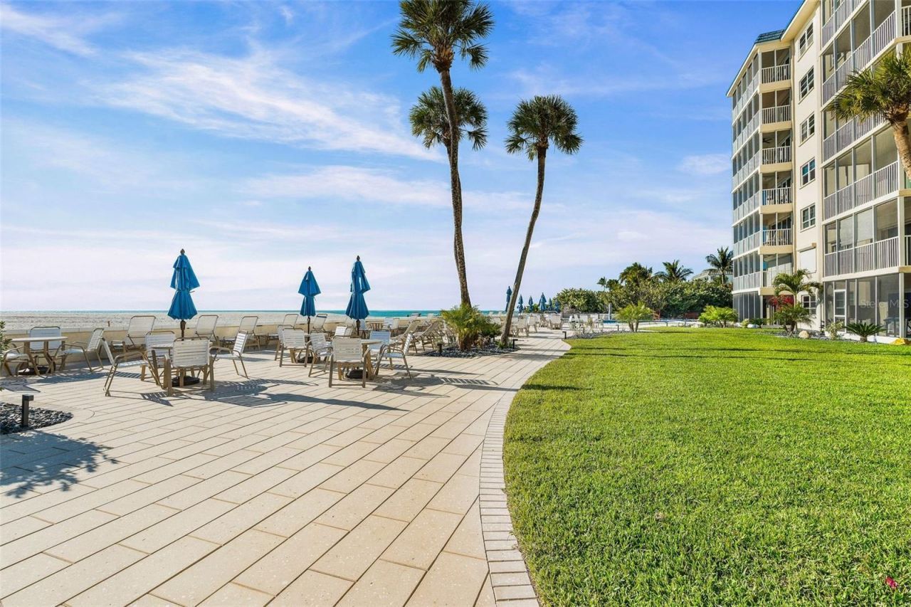 800 Benjamin Franklin Drive, Unit 110, Sarasota, FL 34236 Photo