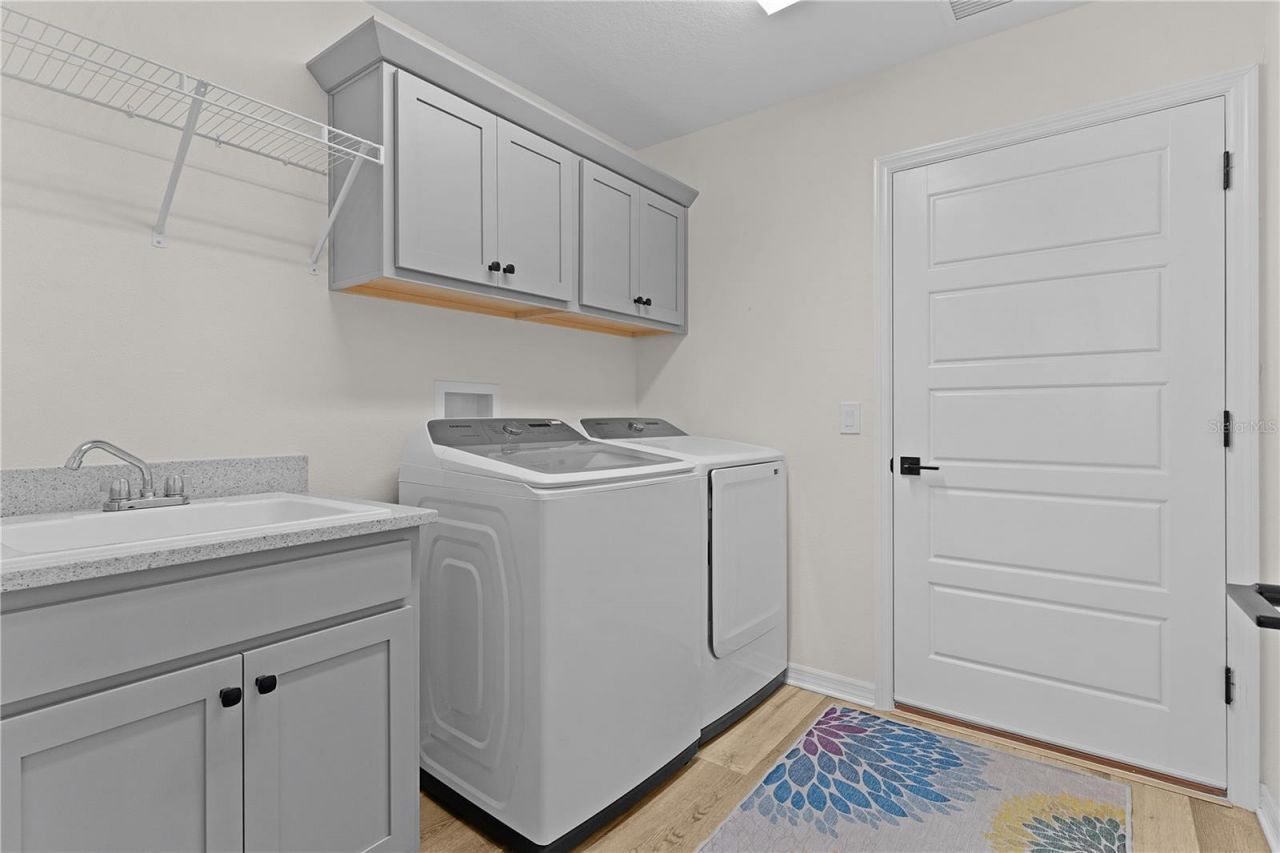 6444 Mcknight Loop, The Villages, FL 34762 Photo