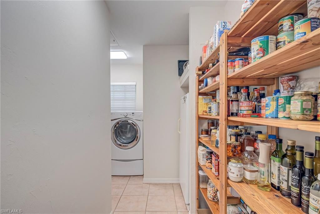 5423 Teak Wood Dr, Naples, FL 34119 Photo
