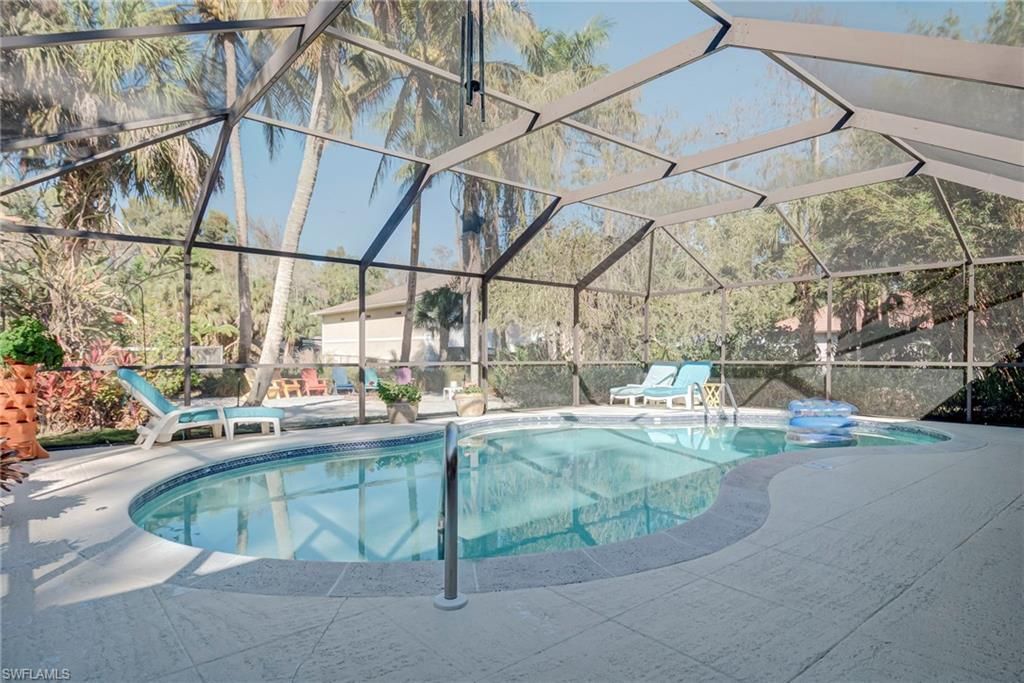 5423 Teak Wood Dr, Naples, FL 34119 Photo