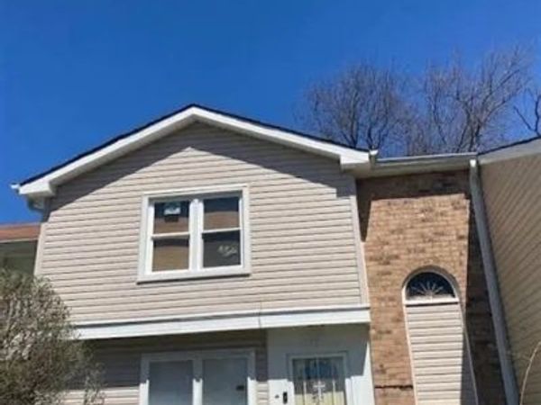 1115 Williamsburg Road, Country Club Hills, IL 60478