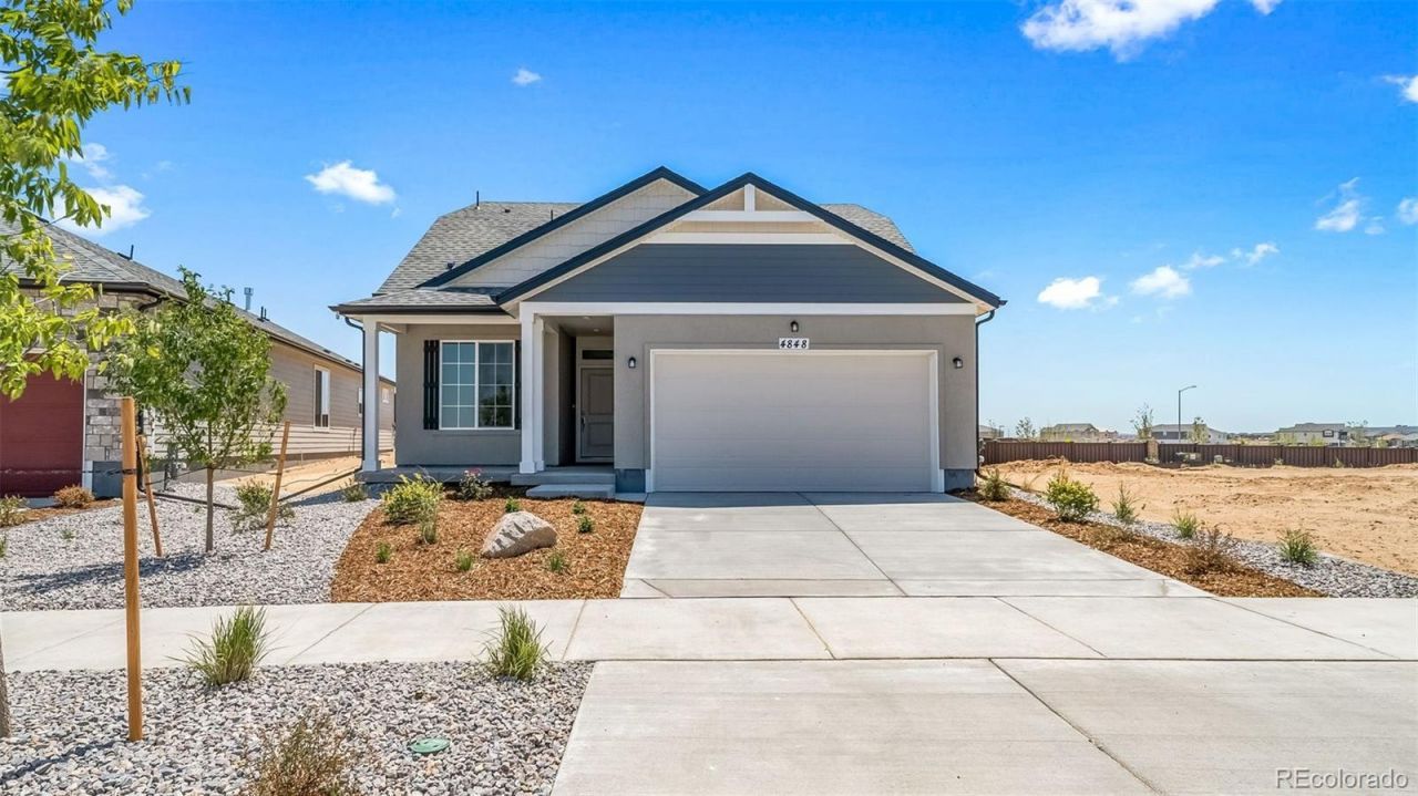 4848 N Sicily Court, Aurora, CO 80019 Main Photo