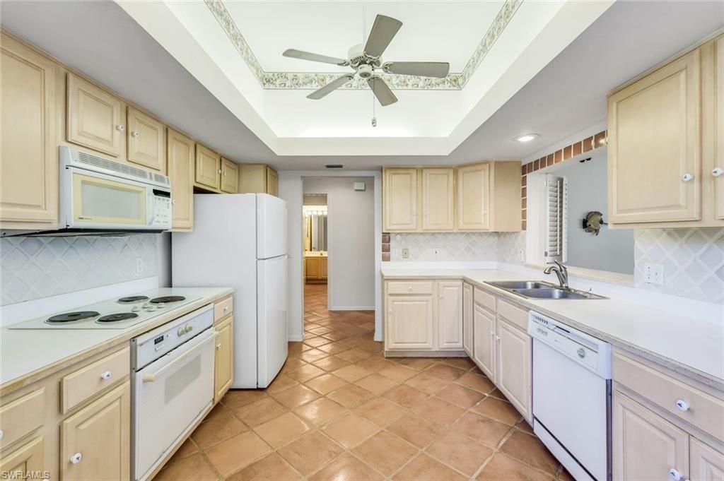 15117 Royal Fern Ct, Unit A201, Naples, FL 34110 Photo