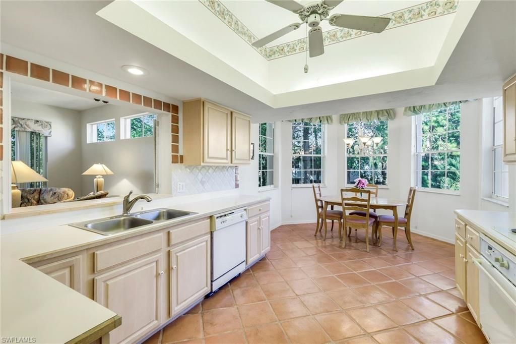 15117 Royal Fern Ct, Unit A201, Naples, FL 34110 Photo