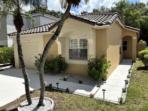 5852 Eagle Cay Terrace, Coconut Creek, FL 33073