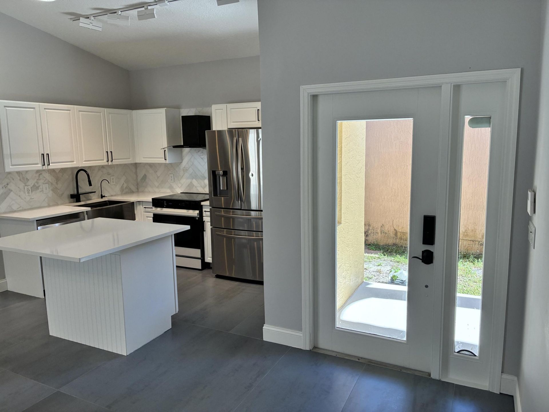 5852 Eagle Cay Terrace, Coconut Creek, FL 33073 Photo
