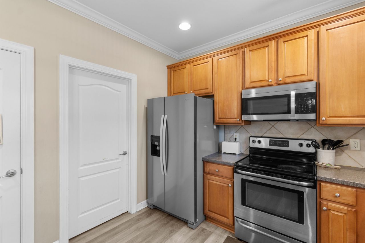 1392 Brighton Ave. Photo 12