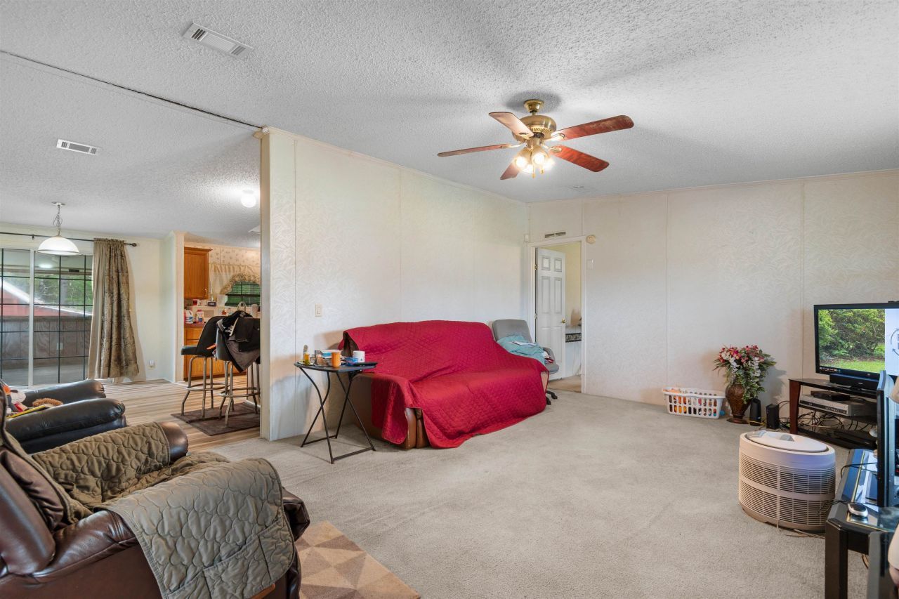 652 Bear Grass Rd W Photo 11