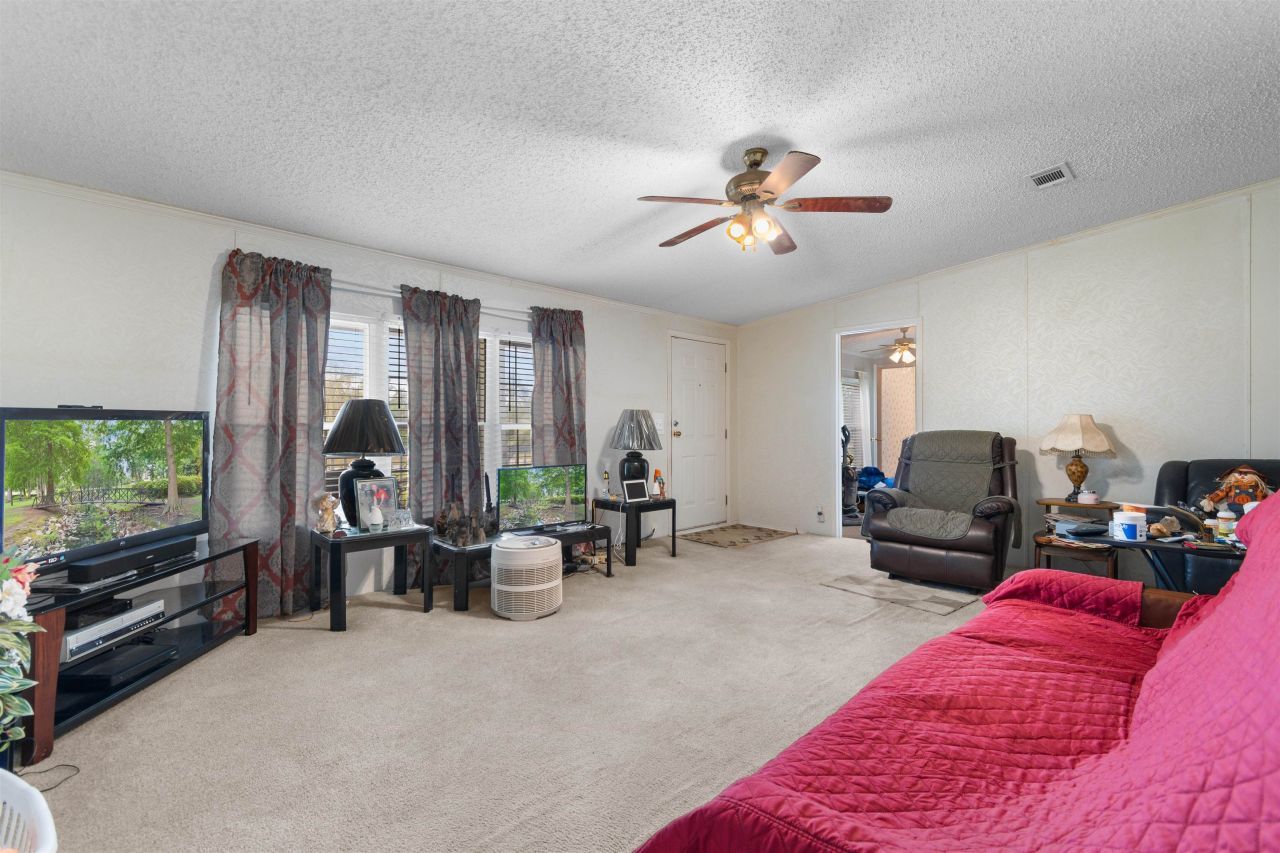 652 Bear Grass Rd W Photo 12