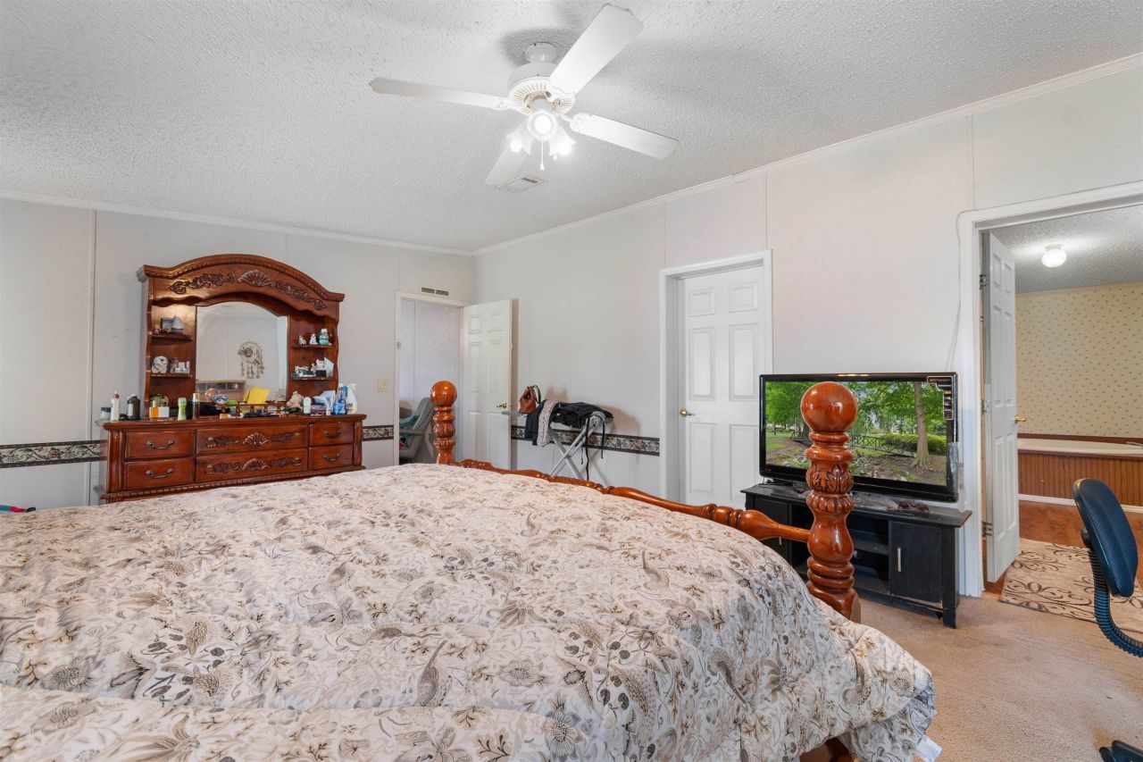 652 Bear Grass Rd W Photo 16