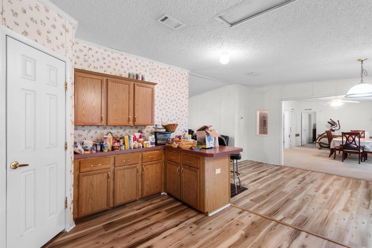 652 Bear Grass Rd W Photo 5