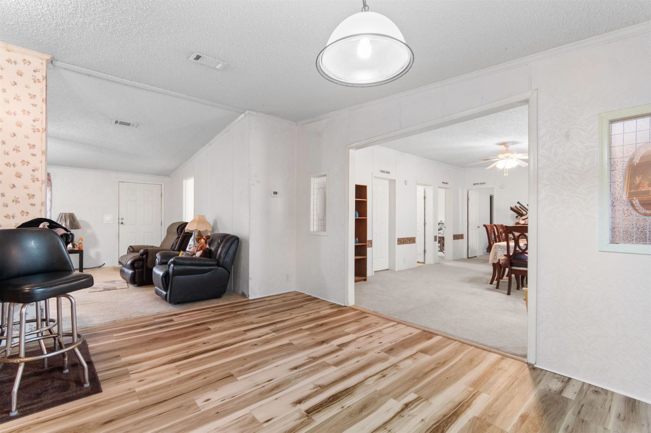 652 Bear Grass Rd W Photo 9