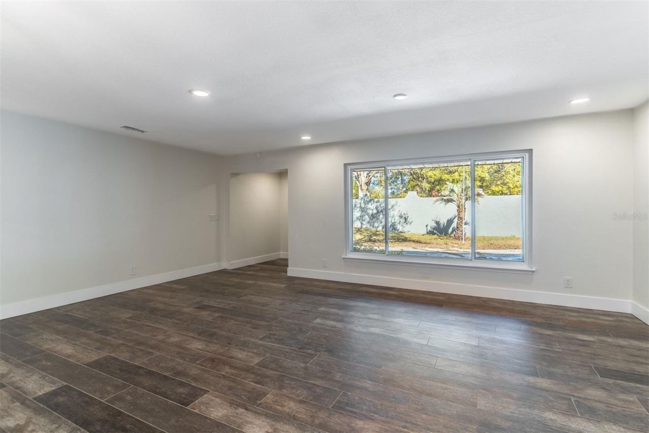 16880 SE 63rd Lane, Ocklawaha, FL 32179 Photo