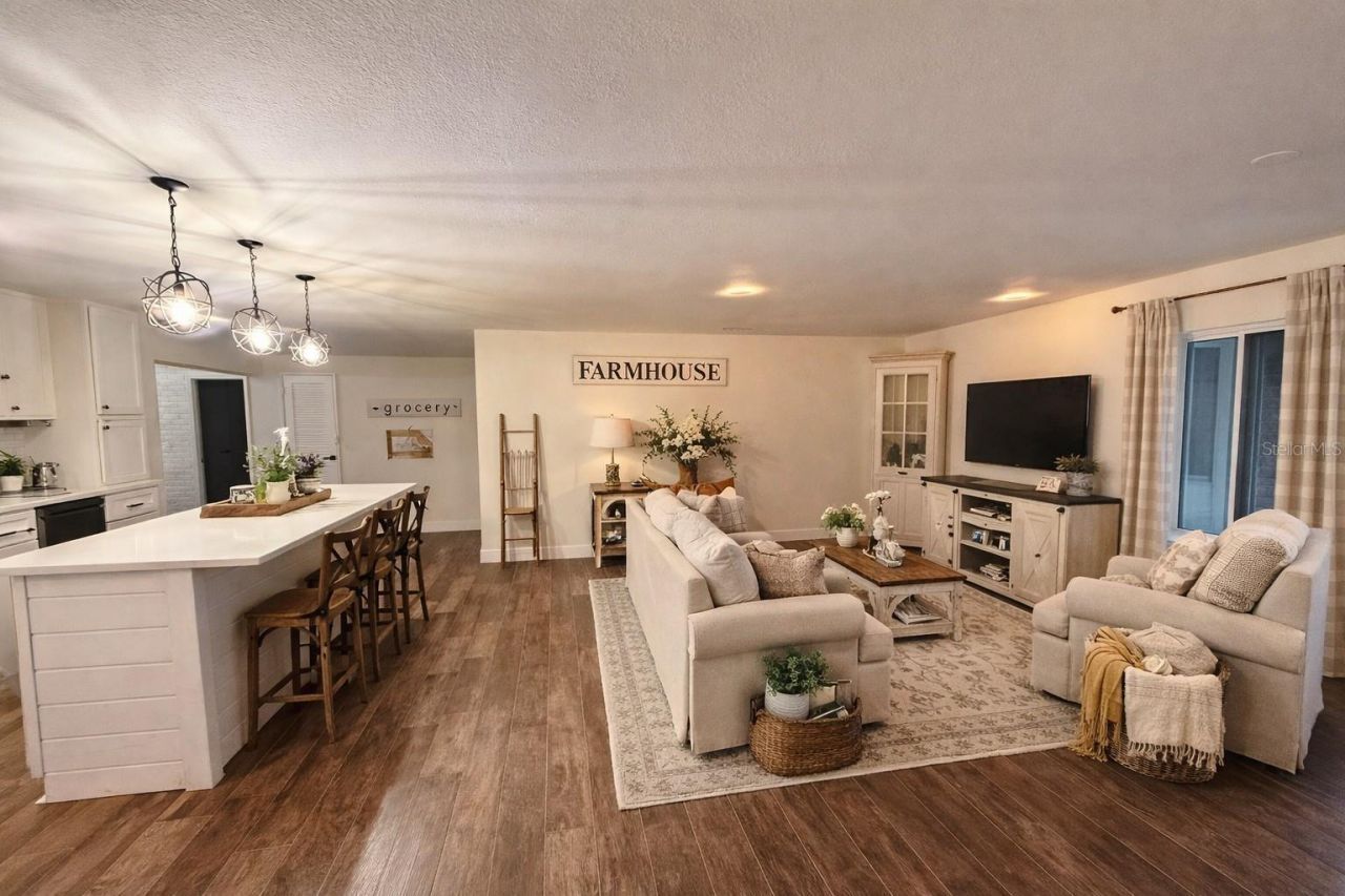 16880 SE 63rd Lane, Ocklawaha, FL 32179 Photo