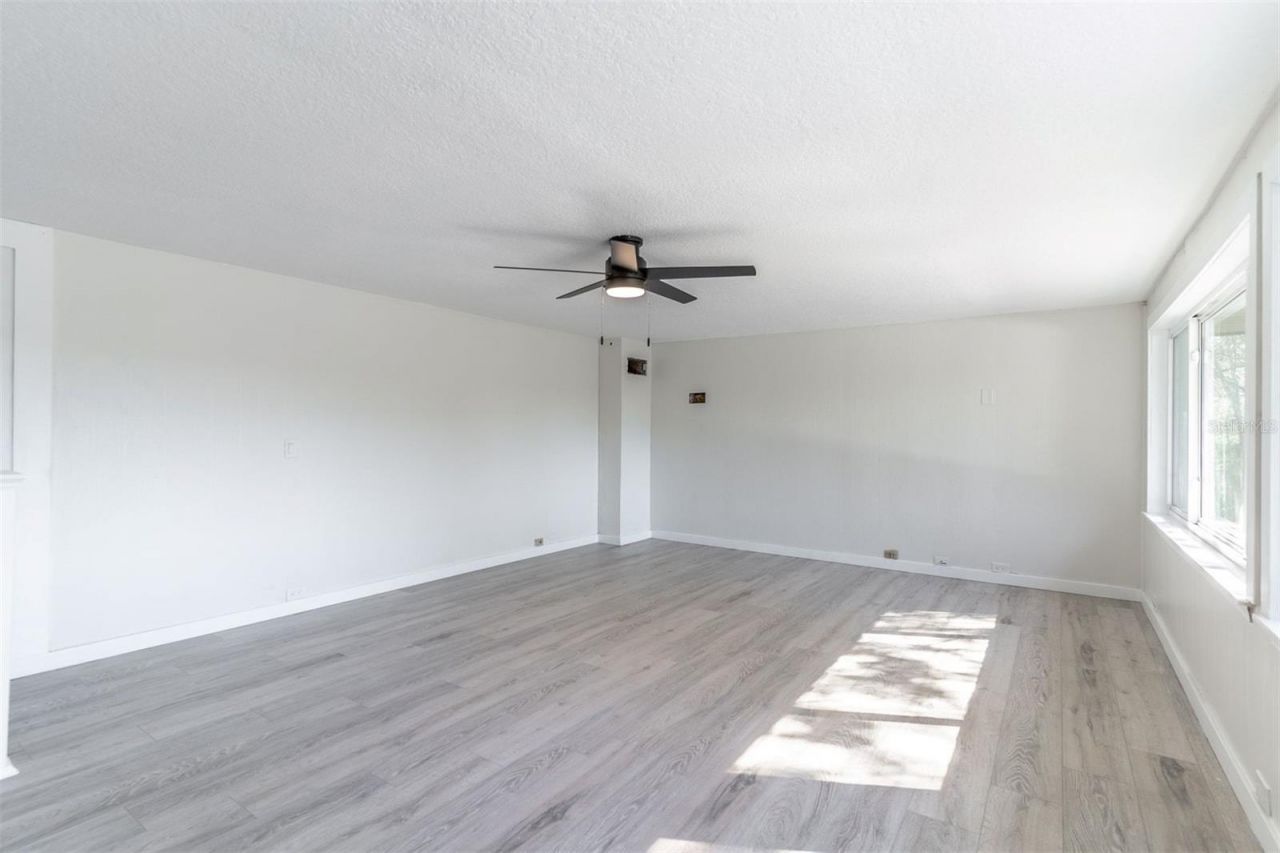 16880 SE 63rd Lane, Ocklawaha, FL 32179 Photo