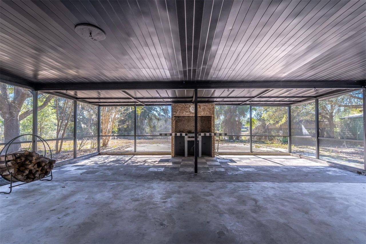 16880 SE 63rd Lane, Ocklawaha, FL 32179 Photo