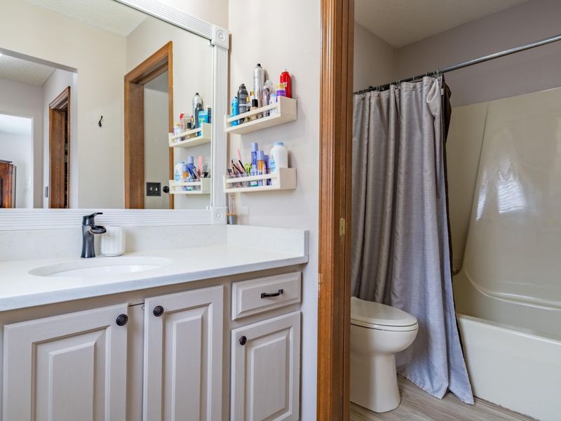 136 Village Green Drive, Sidney, OH 45365 Photo 21