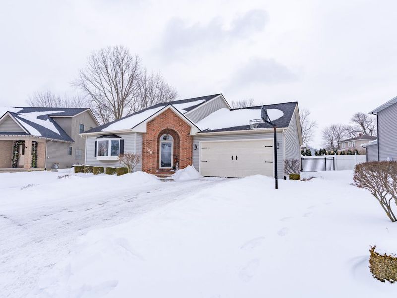 136 Village Green Drive, Sidney, OH 45365 Photo 4