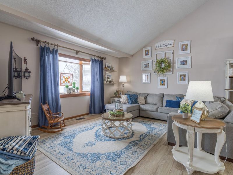 136 Village Green Drive, Sidney, OH 45365 Photo 7