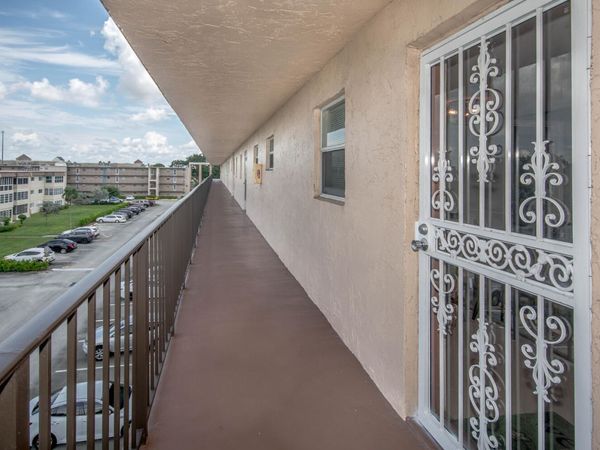 711 Lori Drive, Unit 408, Palm Springs, FL 33461