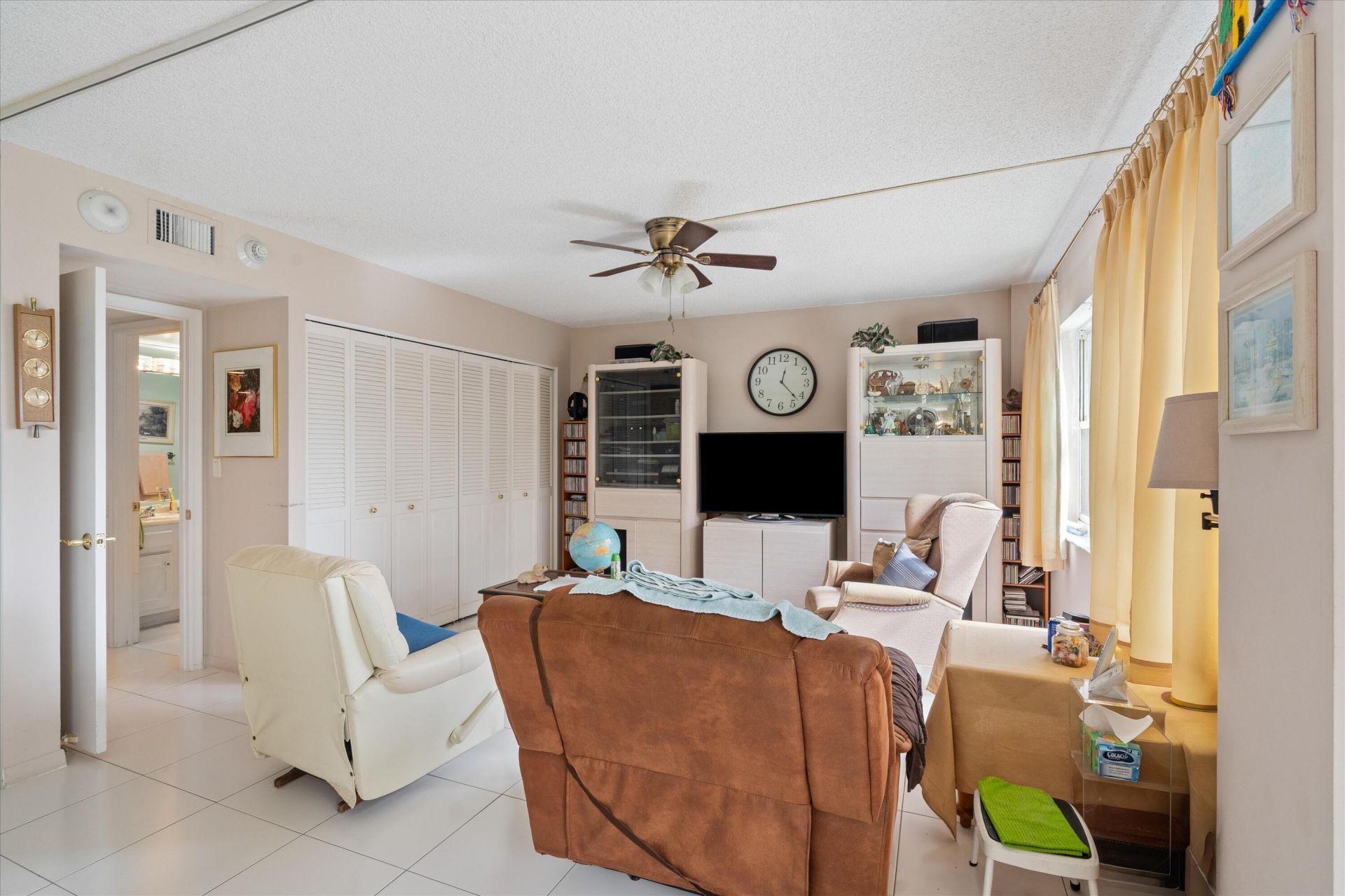 5100 N Ocean Boulevard, Unit 303, Lauderdale by the Sea, FL 33308 Photo