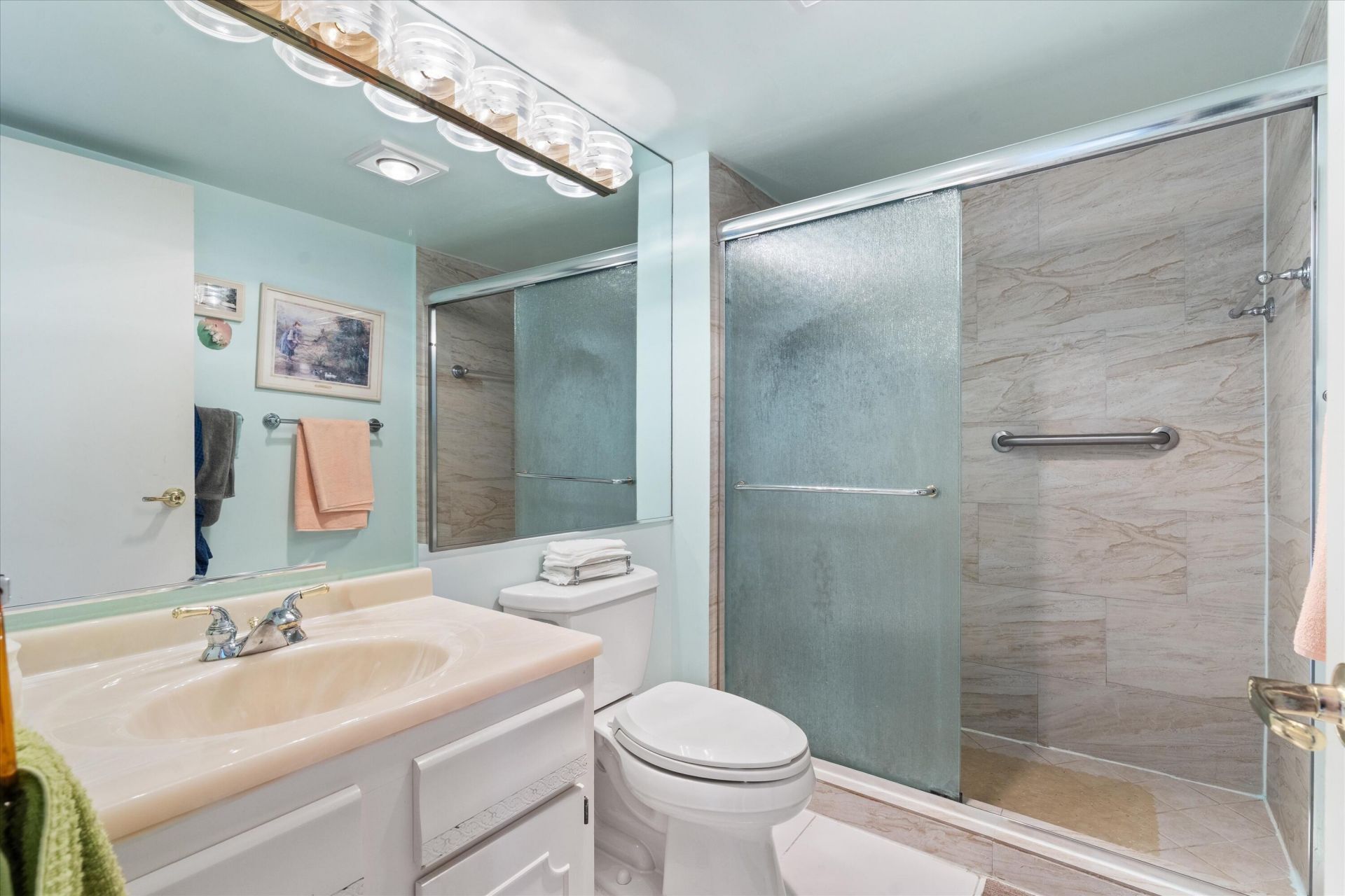 5100 N Ocean Boulevard, Unit 303, Lauderdale by the Sea, FL 33308 Photo