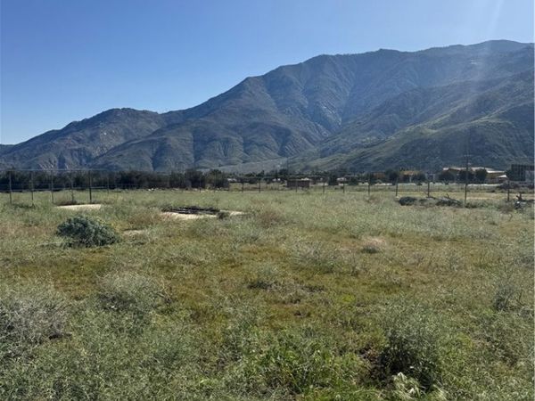 14386 Broadway St, Cabazon, CA 92223